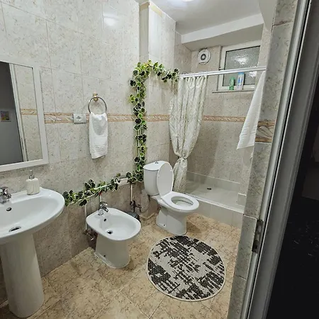 Haven Center, Near Wilson Square Appartement Tirana